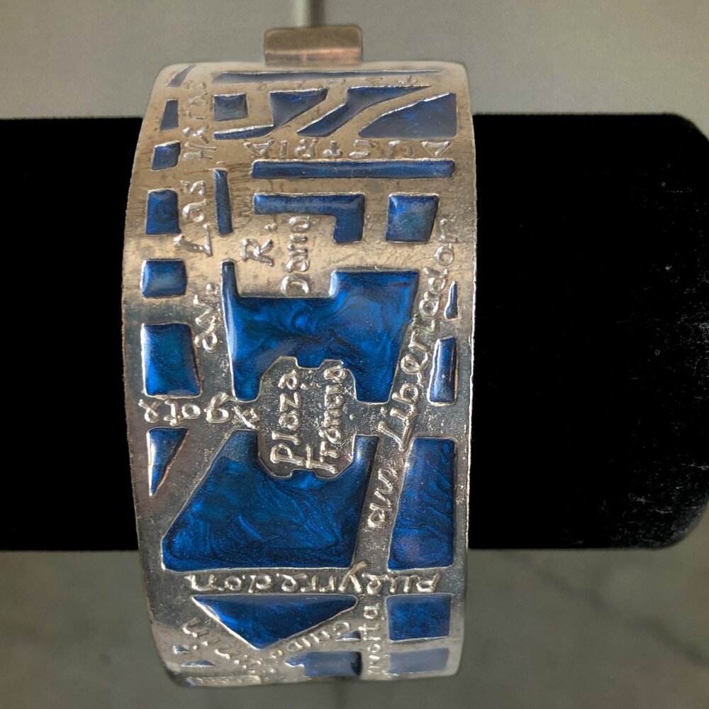Unusual Vintage Buenos Aires Enamel Hinged Bracelet Silver Tone